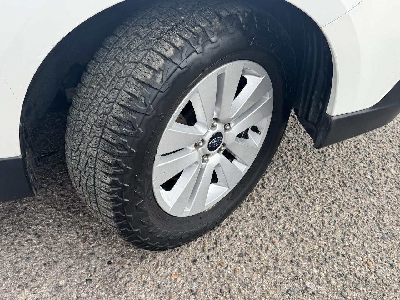 Subaru Outback 2.5i Premium 2019