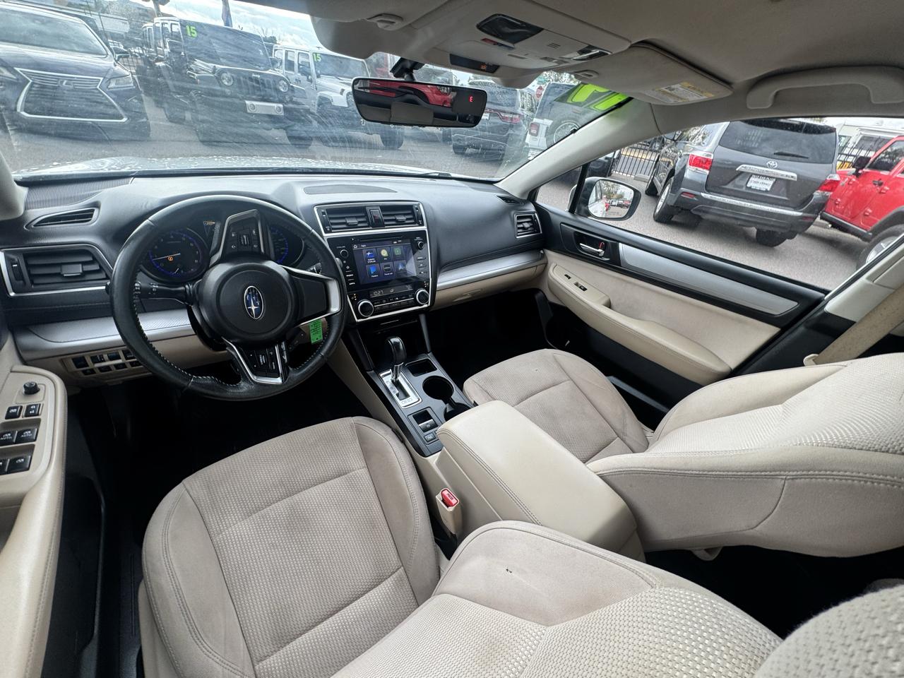Subaru Outback 2.5i Premium 2019