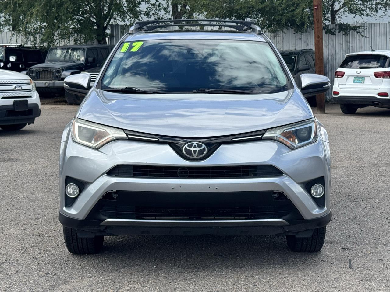 Toyota RAV4 XLE AWD 2017