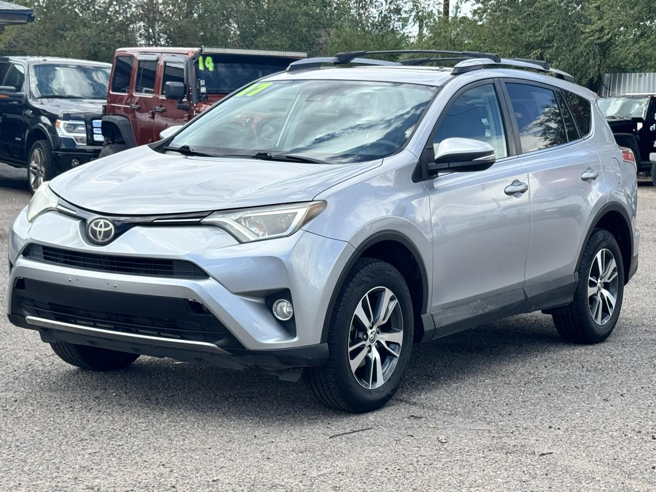 Toyota RAV4 XLE AWD 2017