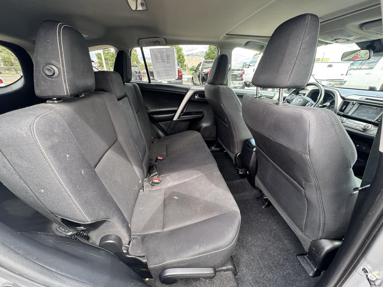 Toyota RAV4 XLE AWD 2017