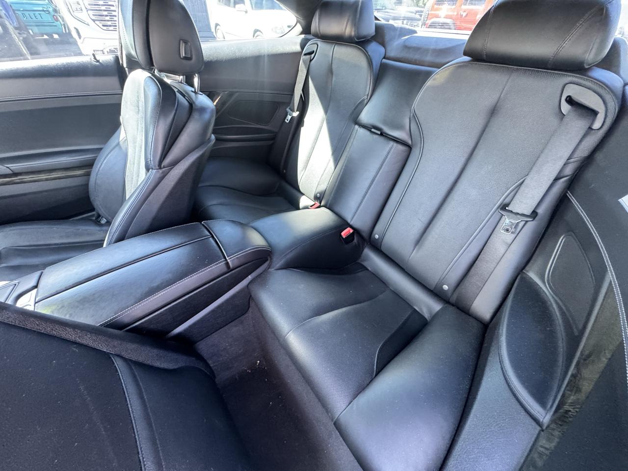 BMW 6-Series 650xi Coupe 2014