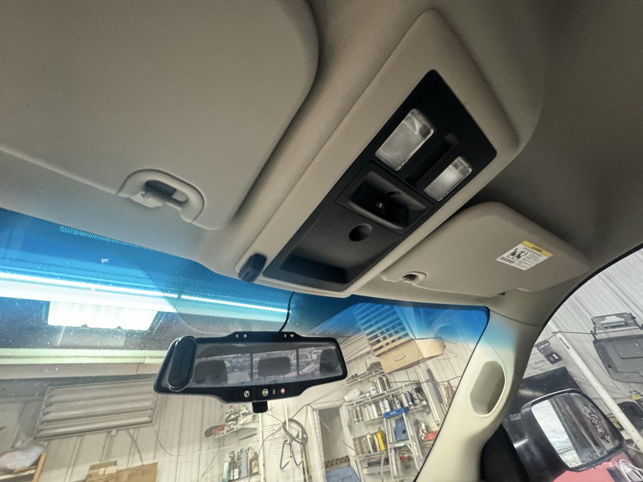 RAM 2500 SLT Mega Cab 4WD 2012