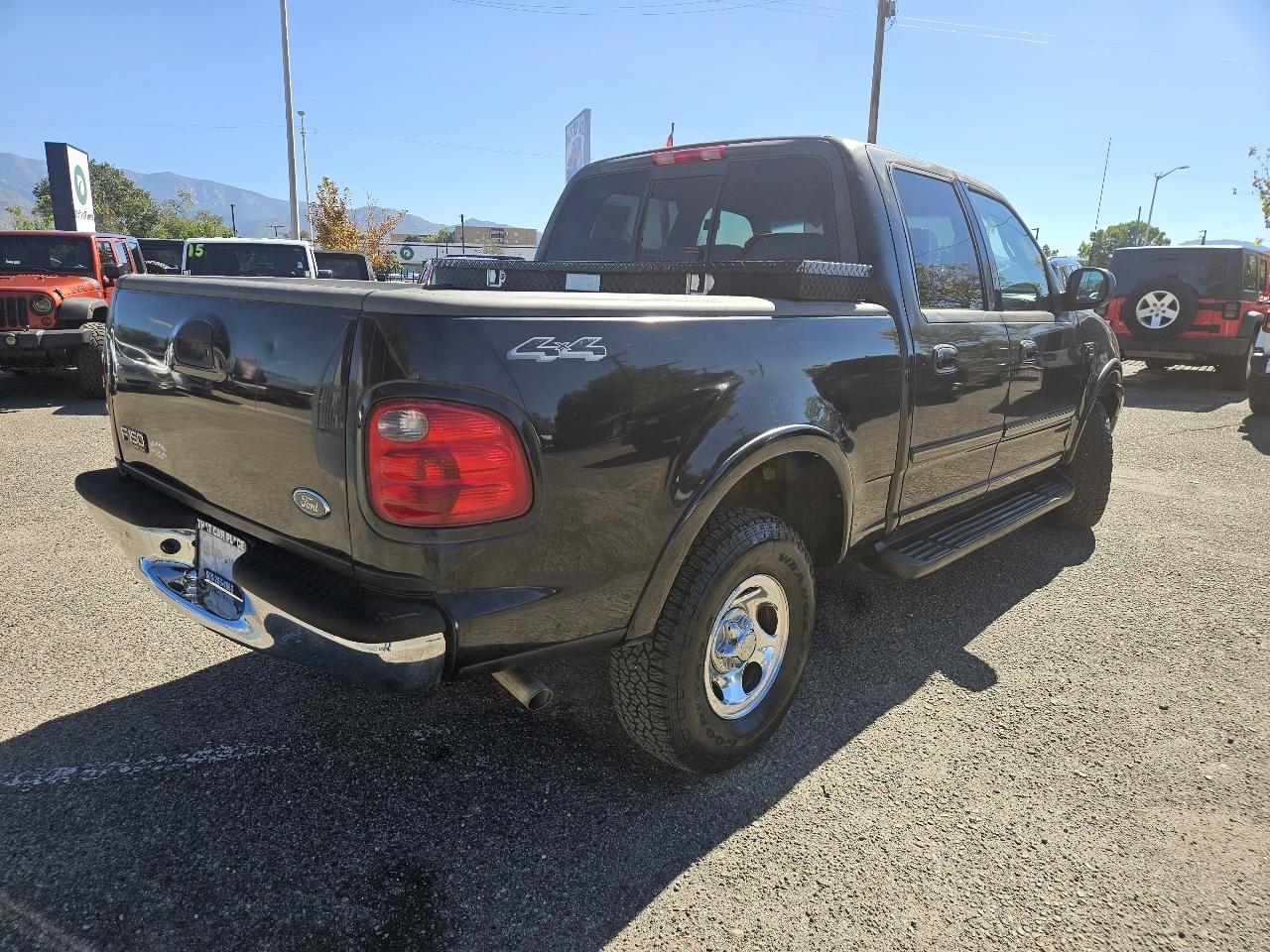 Ford F-150 XLT SuperCrew Short Box 4WD 2001