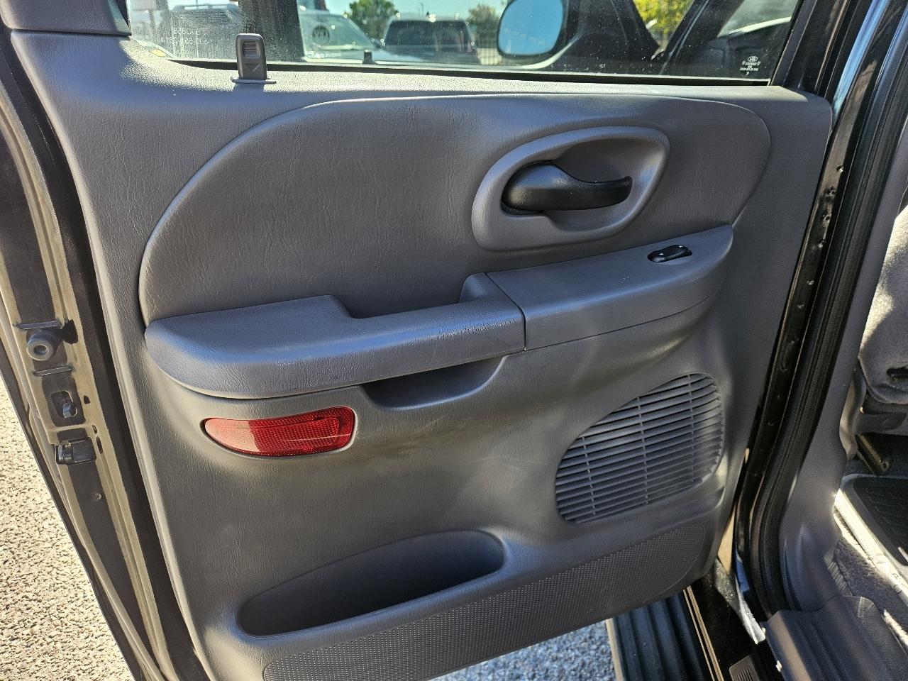 Ford F-150 XLT SuperCrew Short Box 4WD 2001