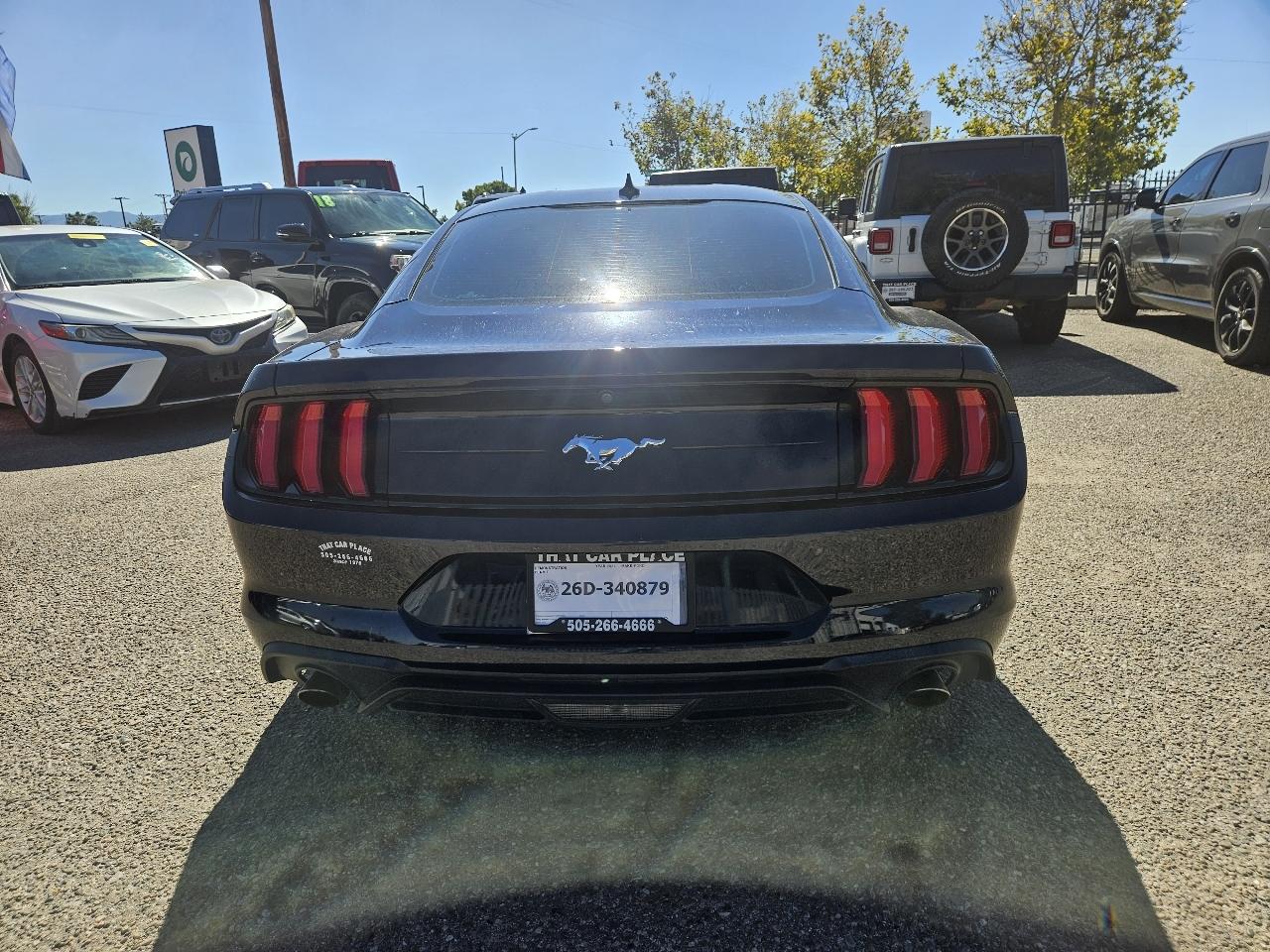 Ford Mustang EcoBoost Coupe 2021