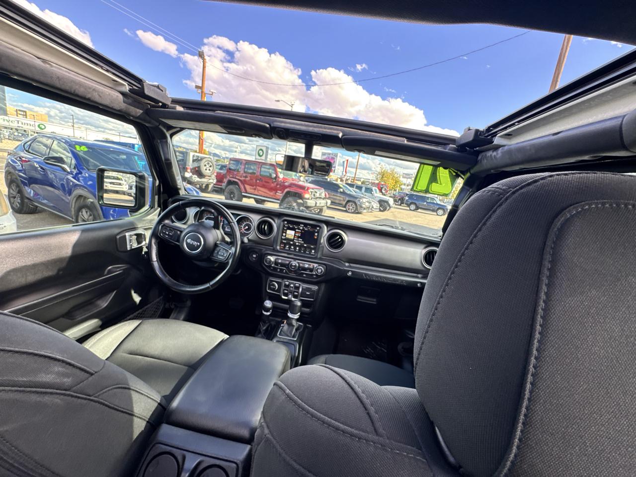 Jeep Wrangler Unlimited Sport 2021