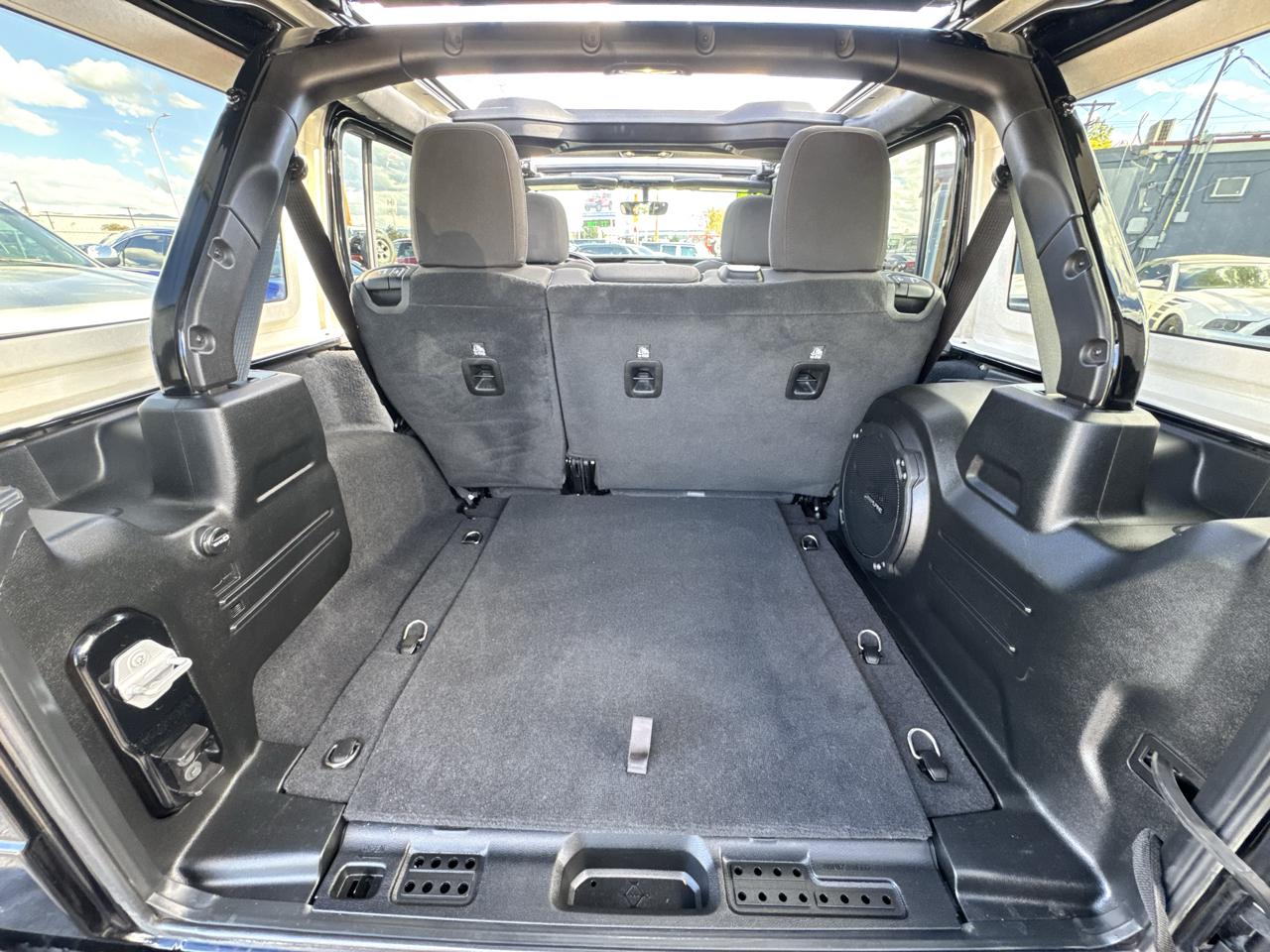Jeep Wrangler Unlimited Sport 2021