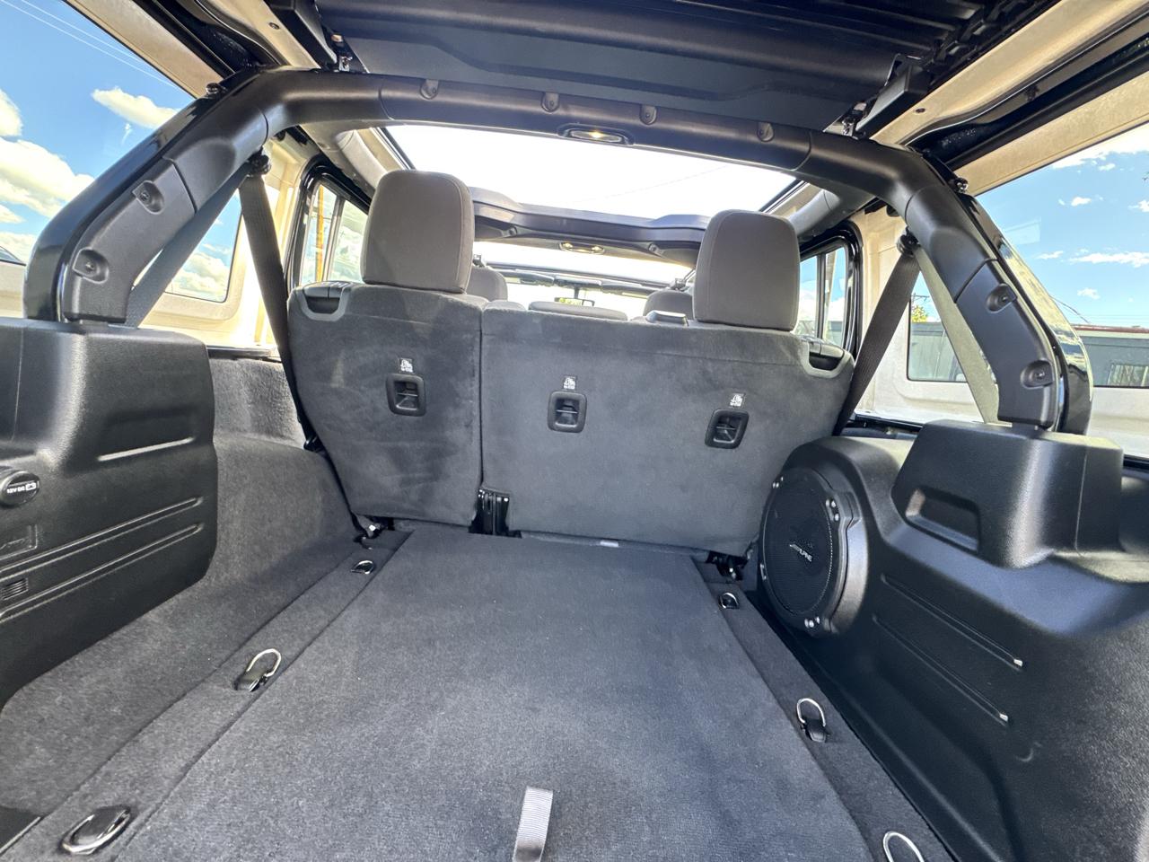 Jeep Wrangler Unlimited Sport 2021