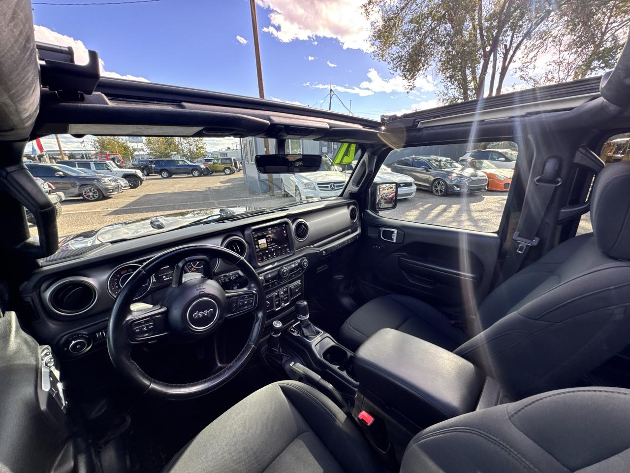 Jeep Wrangler Unlimited Sport 2021