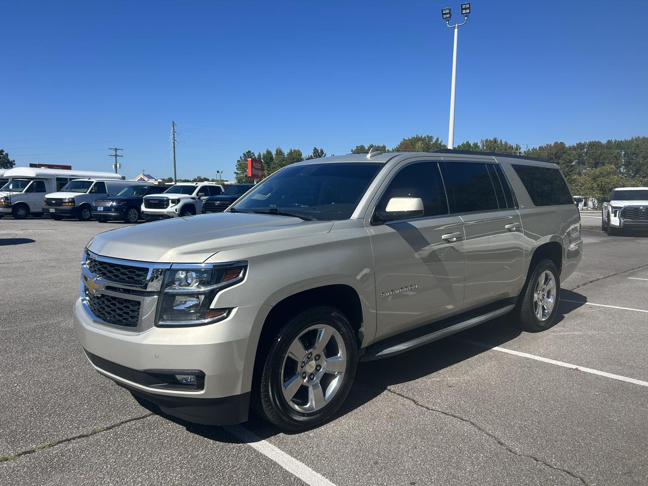 Chevrolet Suburban LT 2WD 2016