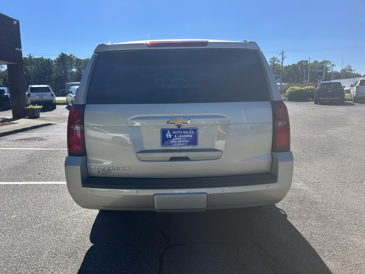 Chevrolet Suburban LT 2WD 2016