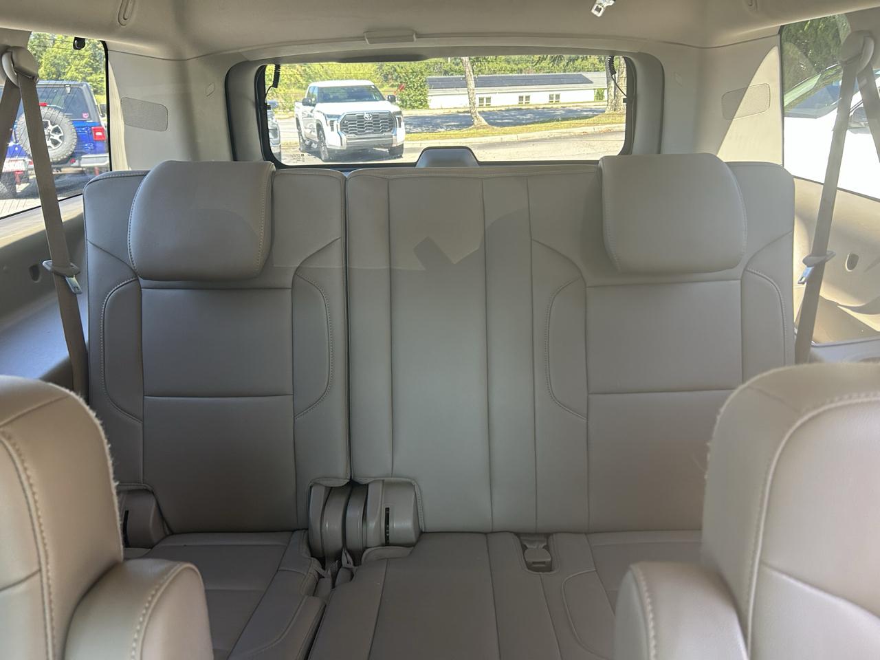 Chevrolet Suburban LT 2WD 2016