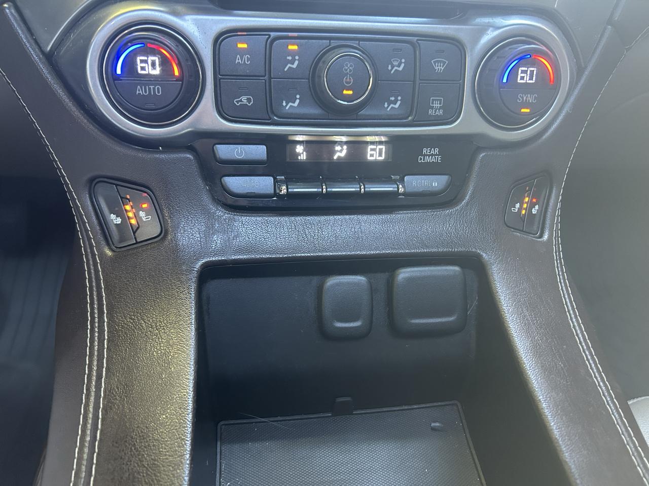 Chevrolet Suburban LT 2WD 2016