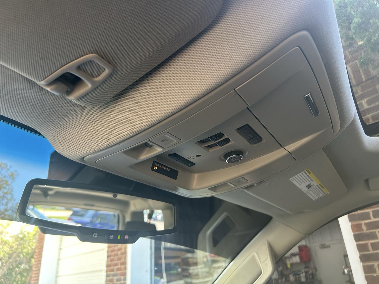 Chevrolet Suburban LT 2WD 2016