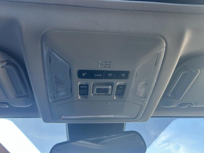 Toyota RAV4 XLE 2021