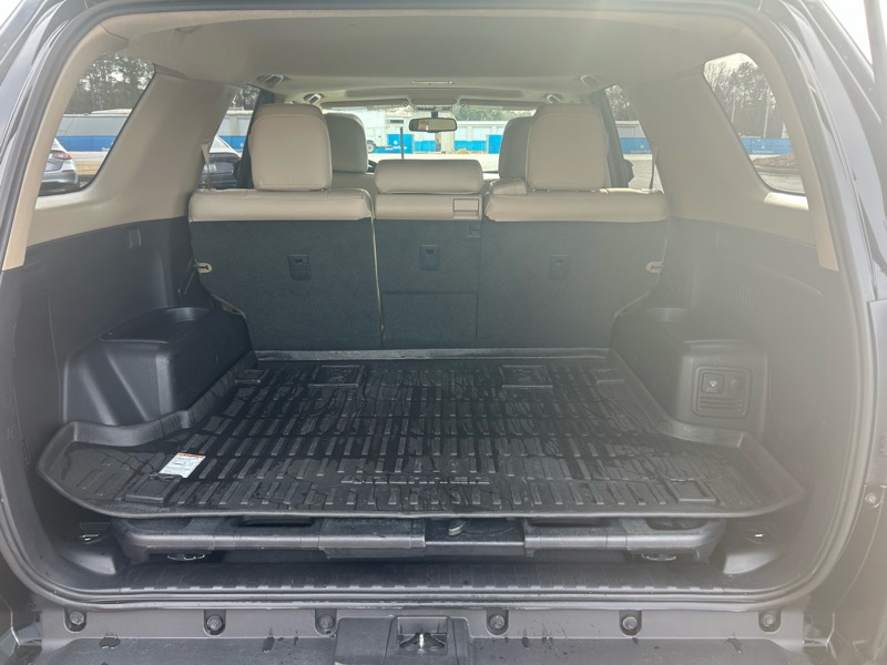 Toyota 4Runner Limited 2WD V6 2014