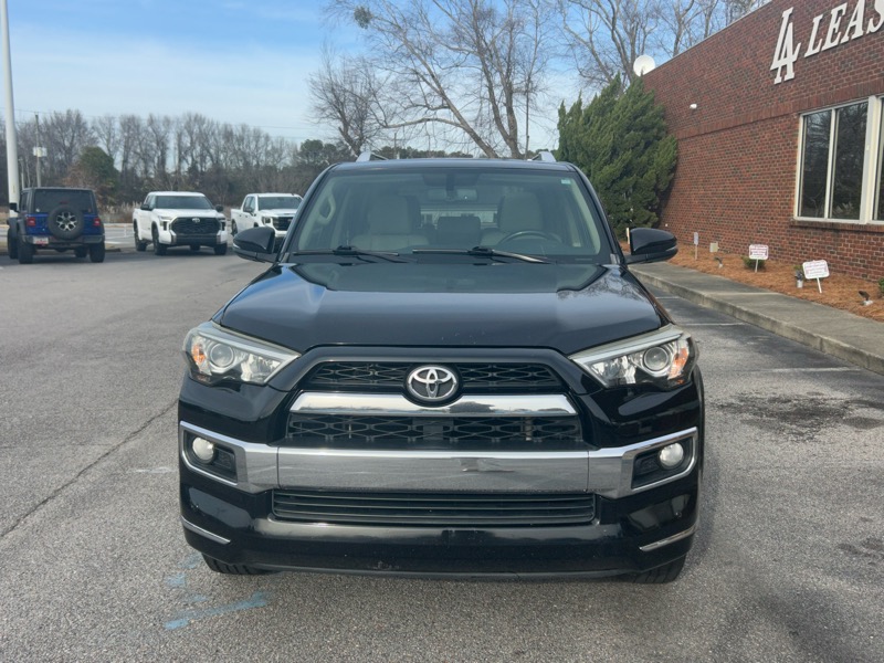 Toyota 4Runner Limited 2WD V6 2014