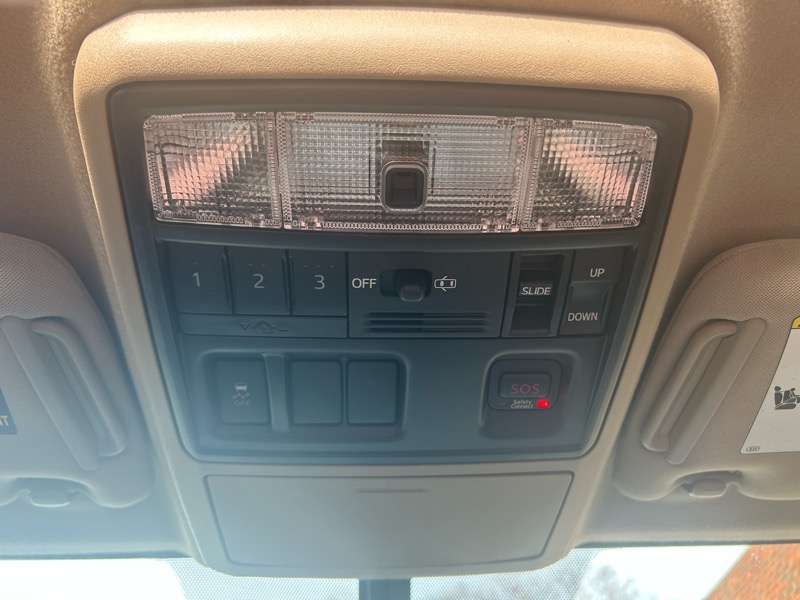 Toyota 4Runner Limited 2WD V6 2014