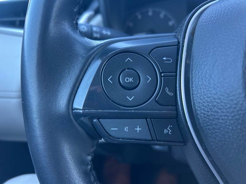 Toyota Corolla Cross LE 2024