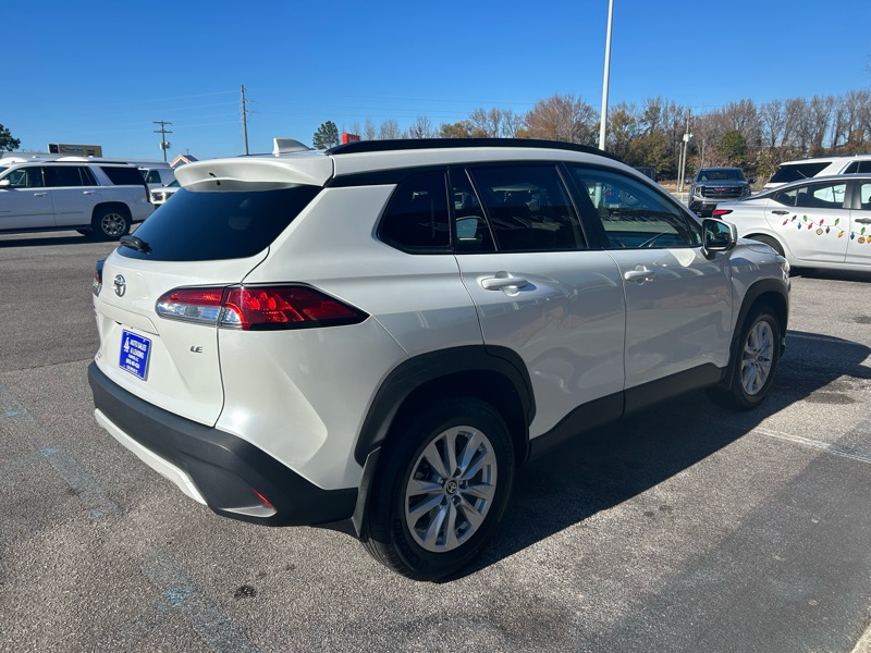 Toyota Corolla Cross LE 2024