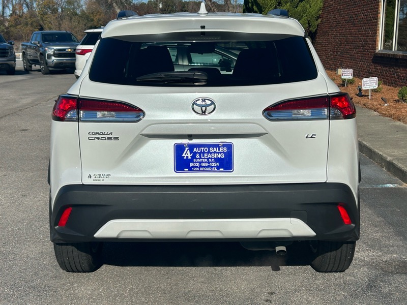 Toyota Corolla Cross LE 2024