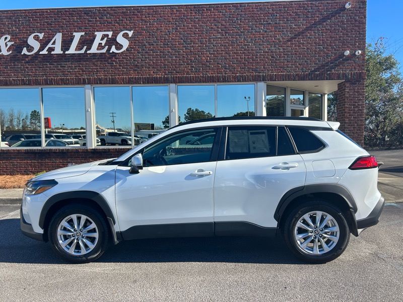 Toyota Corolla Cross LE 2024