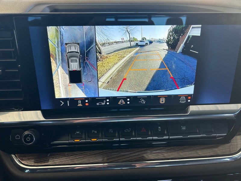 Chevrolet Silverado 1500 LT Crew Cab 2WD 2024