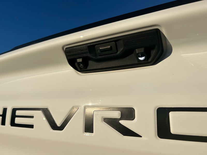 Chevrolet Silverado 1500 LT Crew Cab 2WD 2024