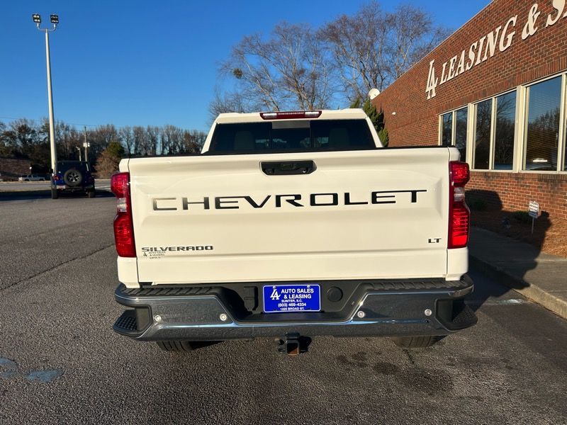 Chevrolet Silverado 1500 LT Crew Cab 2WD 2024