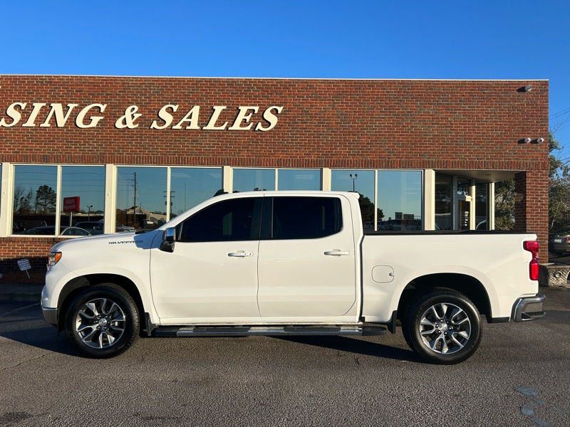 Chevrolet Silverado 1500 LT Crew Cab 2WD 2024