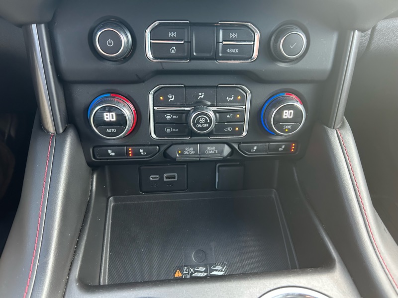 Chevrolet Tahoe RST 4WD 2023