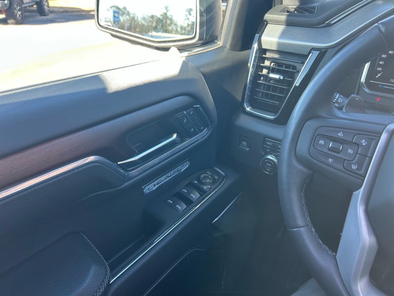 GMC Sierra 1500 Denali Crew Cab Short Box 4WD 2024