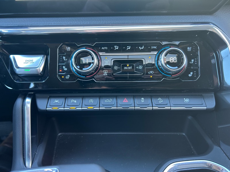 GMC Sierra 1500 Denali Crew Cab Short Box 4WD 2024