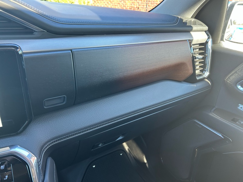 GMC Sierra 1500 Denali Crew Cab Short Box 4WD 2024