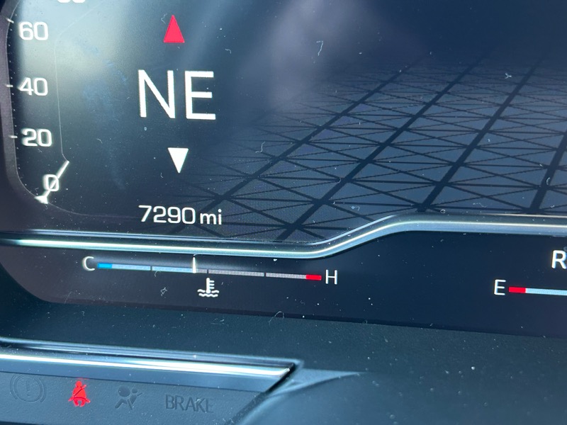 GMC Sierra 1500 Denali Crew Cab Short Box 4WD 2024