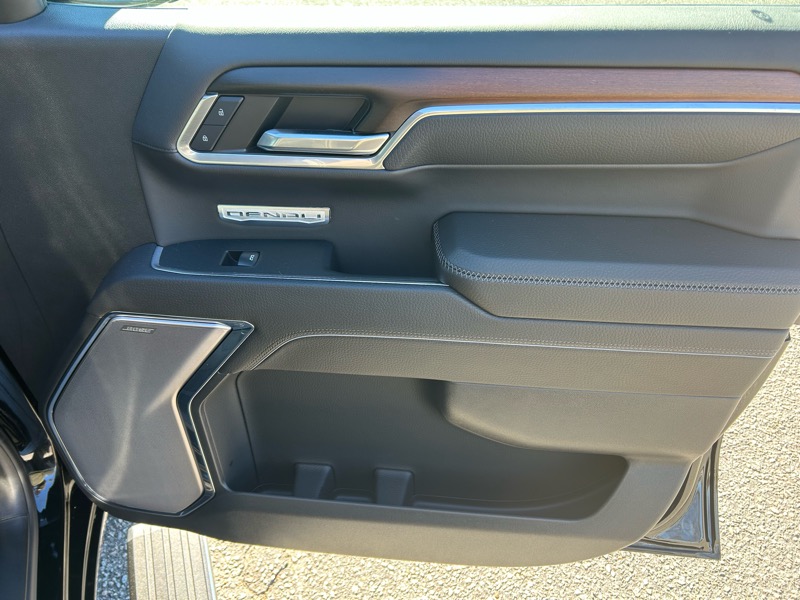 GMC Sierra 1500 Denali Crew Cab Short Box 4WD 2024