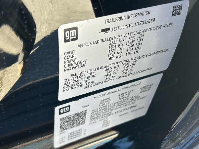 GMC Sierra 1500 Denali Crew Cab Short Box 4WD 2024