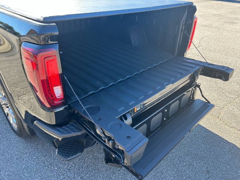 GMC Sierra 1500 Denali Crew Cab Short Box 4WD 2024