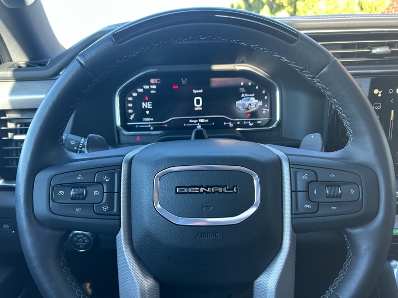 GMC Sierra 1500 Denali Crew Cab Short Box 4WD 2024