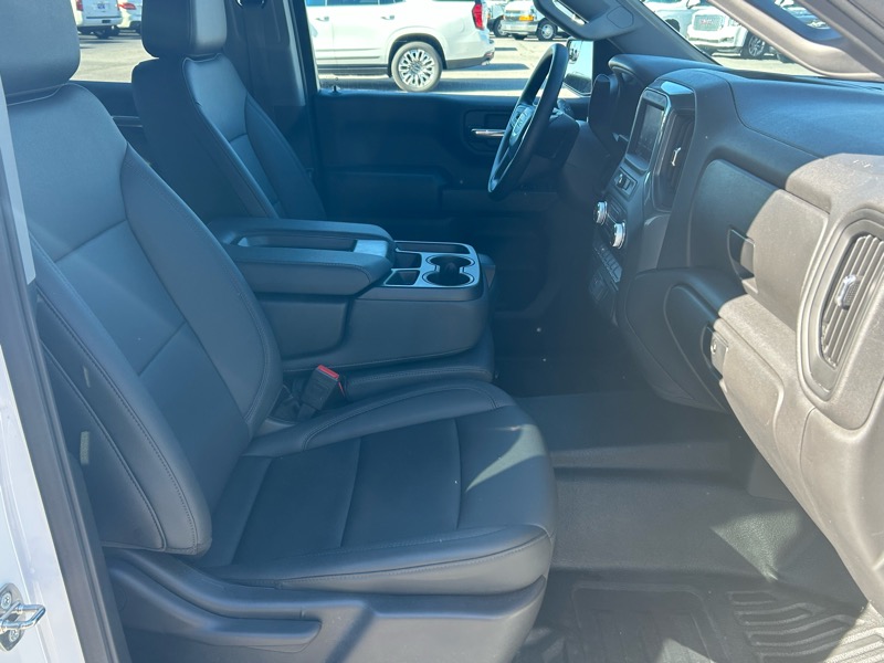 GMC Sierra 1500 Pro Crew Cab Short Box 2WD 2024