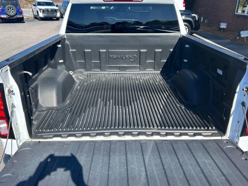 GMC Sierra 1500 Pro Crew Cab Short Box 2WD 2024