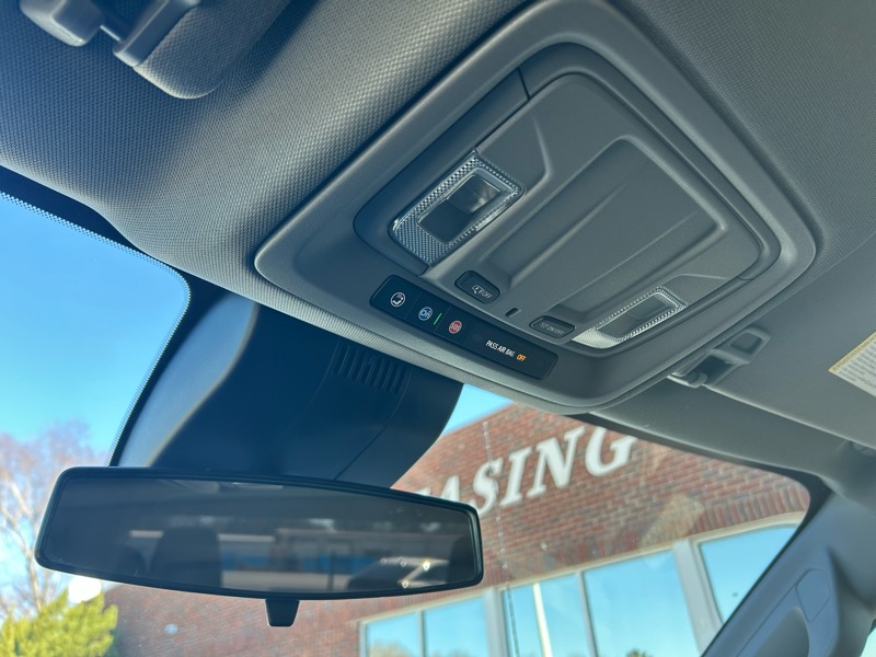 GMC Sierra 1500 Pro Crew Cab Short Box 2WD 2024