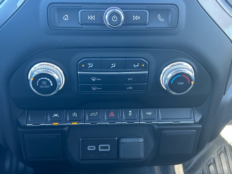 GMC Sierra 1500 Pro Crew Cab Short Box 2WD 2024