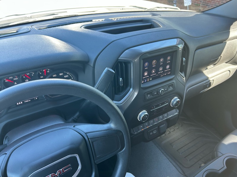 GMC Sierra 1500 Pro Crew Cab Short Box 2WD 2024