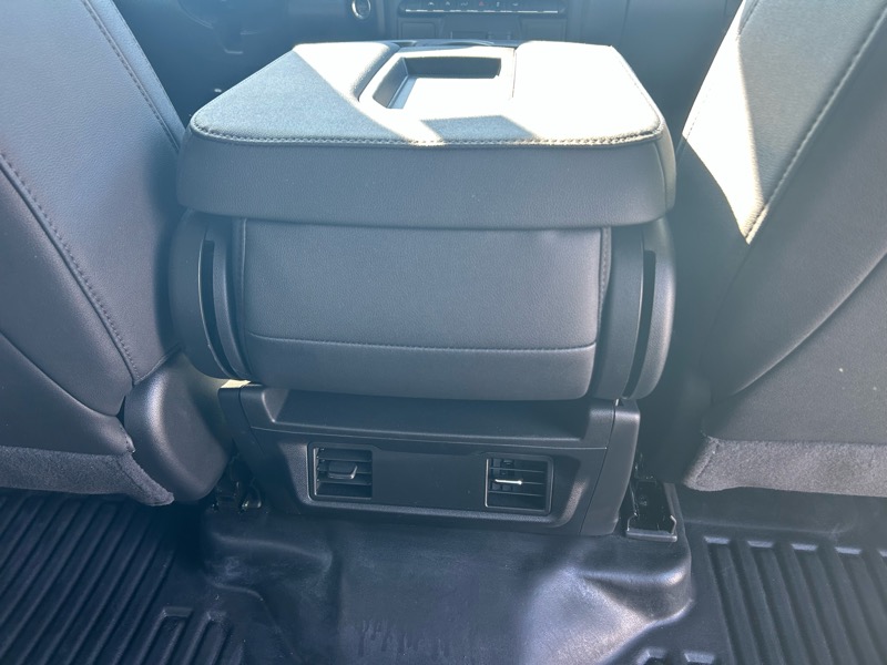 GMC Sierra 1500 Pro Crew Cab Short Box 2WD 2024