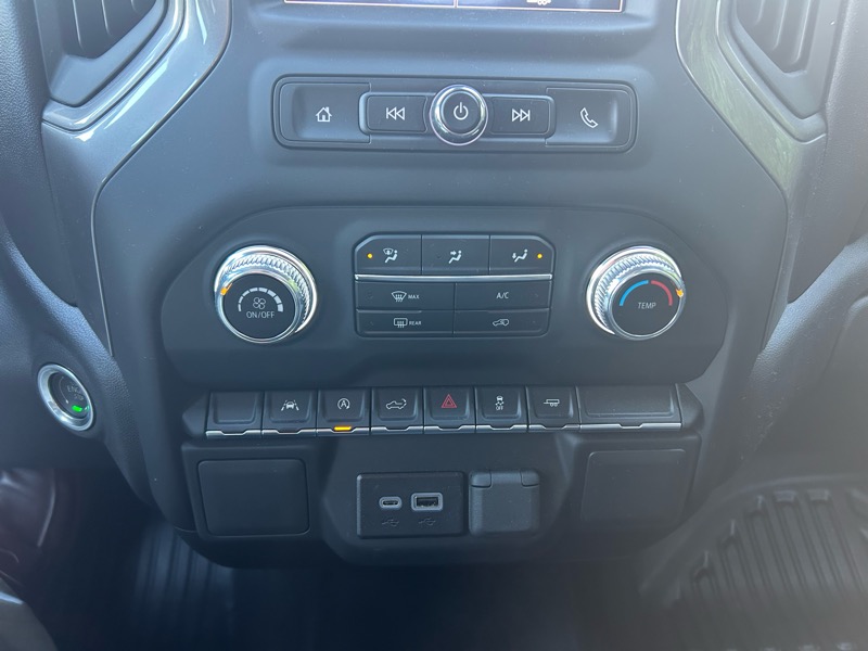 GMC Sierra 1500 Pro Crew Cab Short Box 2WD 2024