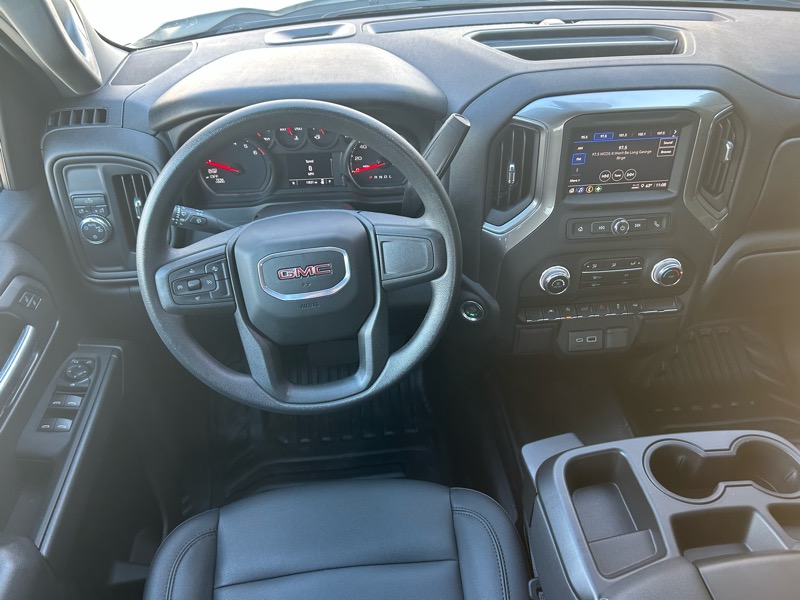 GMC Sierra 1500 Pro Crew Cab Short Box 2WD 2024