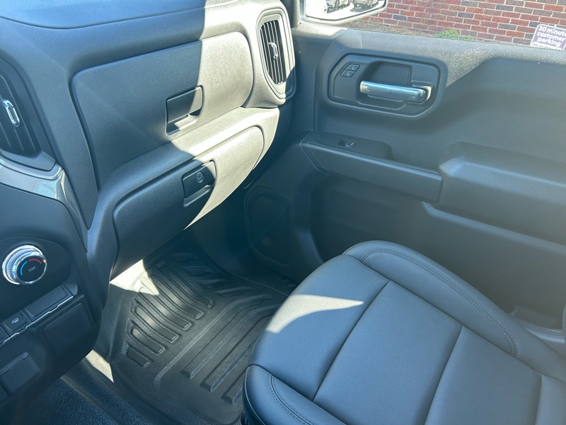 GMC Sierra 1500 Pro Crew Cab Short Box 2WD 2024