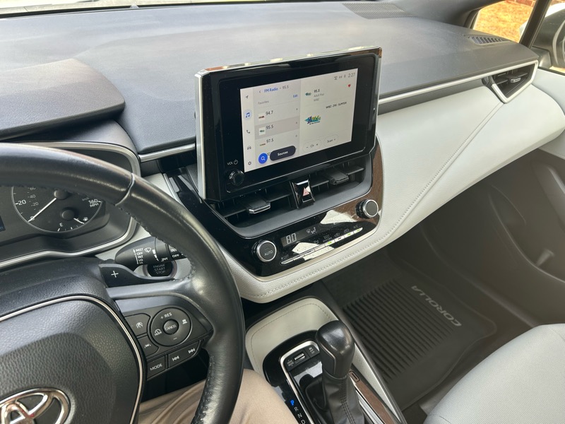 Toyota Corolla SE Hatchback 2023